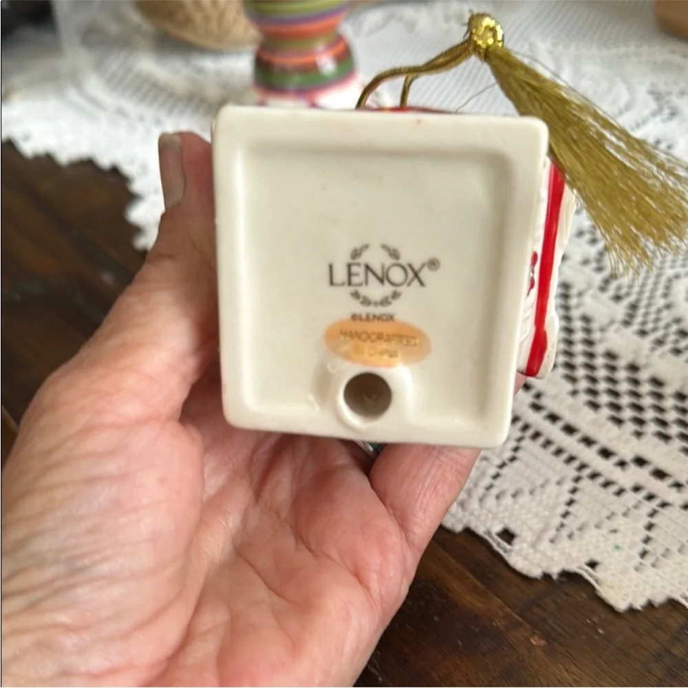 Lenox‎ Red and White Holiday Birdhouse Ornament - Picture 8 of 8